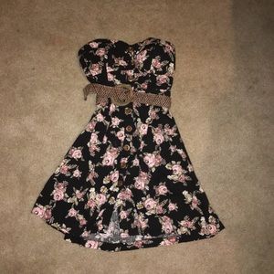 Mind Code Strapless Floral Dress